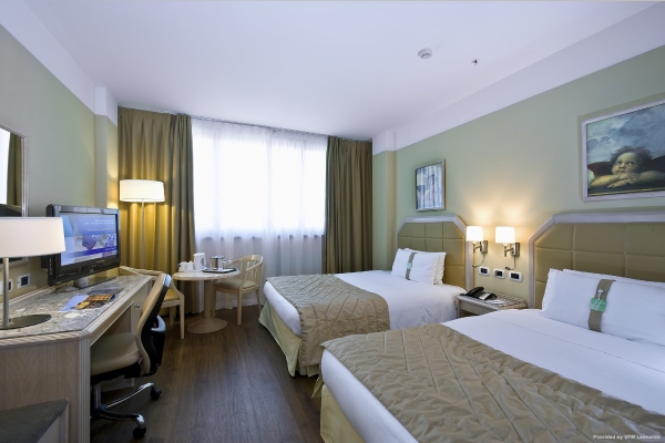 Holiday Inn NAPLES